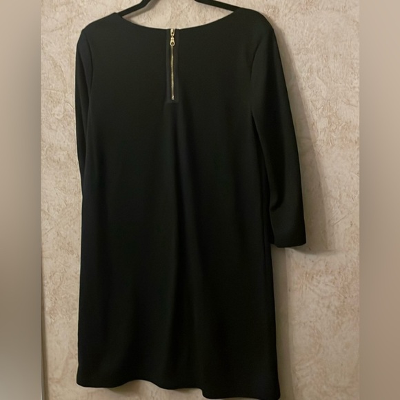πSALE 4 for $10πH&M Zippered Back Dress Size Medium - Picture 2 of 3